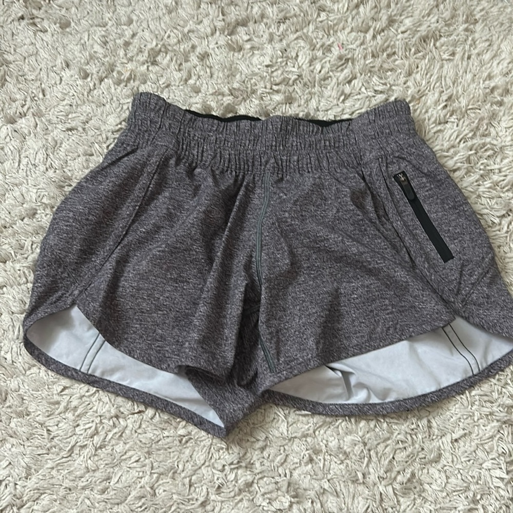 Lululemon size 4 shorts